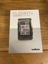 Wahoo ELEMNT bike GPS and Wahoo TICKR fit bundle 