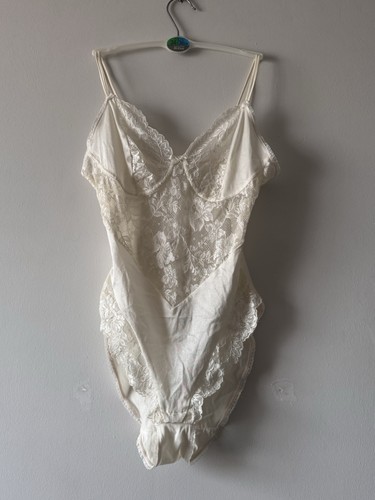 Vintage michael cream body - st,