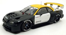 Autoart 1/18 Scale Diecast