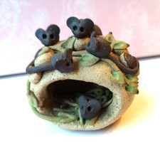 Studio Art Pottery mouse
