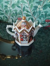 Vintage Sadler Teapot King