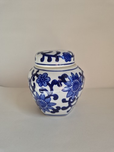Vintage blue white porcelain - white,