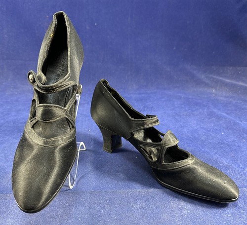 Vintage 1920s black - black, satin