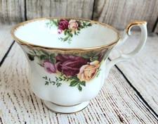 Royal Albert Old Country Roses