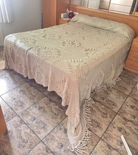 VTG. Genuine Hand-made crochet