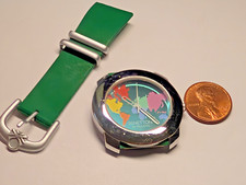 VINTAGE BENETTON WATCH WORLD