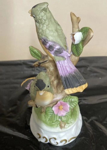 Vintage porcelain figurine - vintage, of