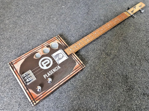 Cigar box guitar - guitar, string