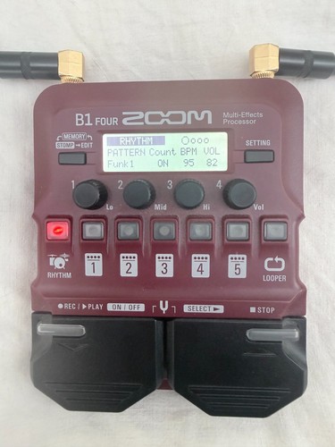 Zoom four multi effects - four,