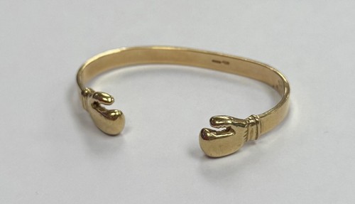 9ct yellow gold boxing - gold,