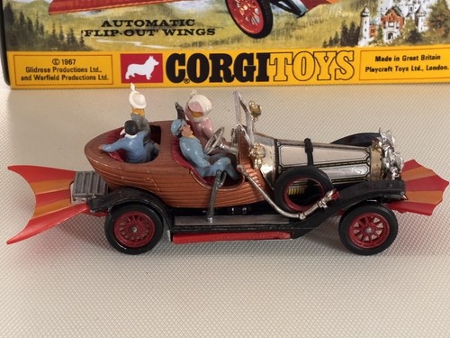 Corgi toys 266 chitty - 💜,