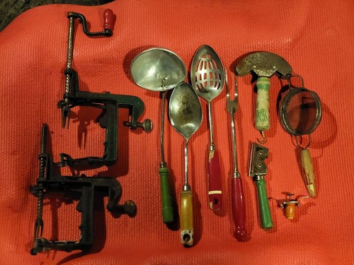 Vintage red green wooden - &,