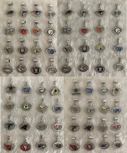 Football team pendant - football,
