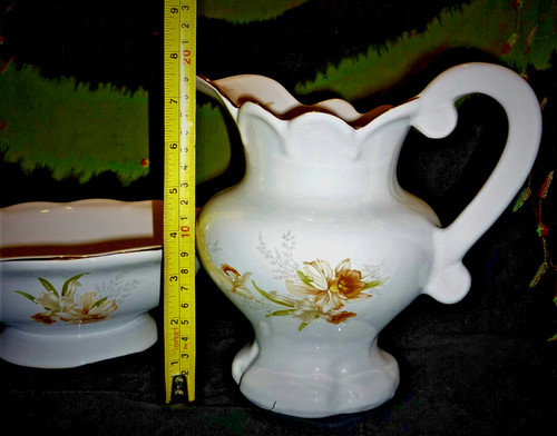 Chunky wash jug - 8",