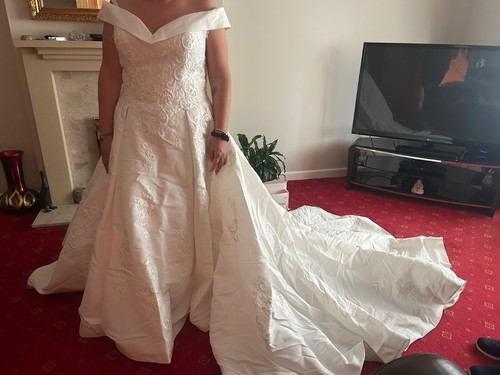Justin alexander wedding dress - alexander,