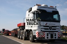 Truck Photo Mercedes-Benz
