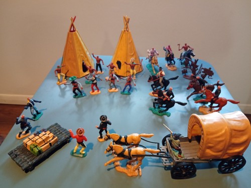 Vintage 1970s timpo - timpo, cowboys