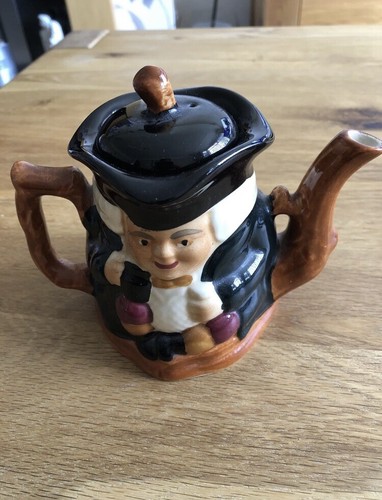 Crown devon small toby teapot - devon,