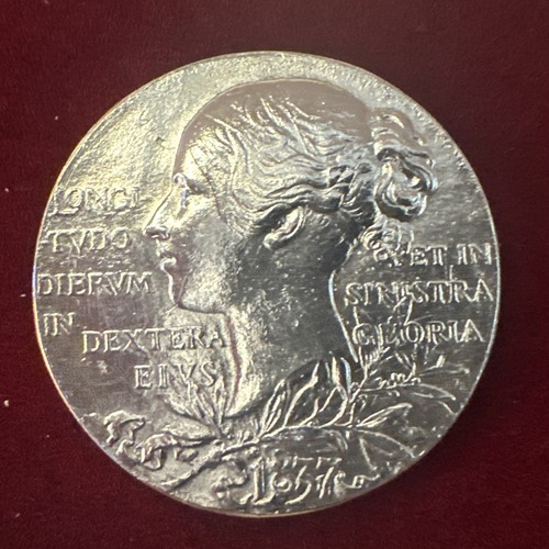 British queen victoria medal - british,