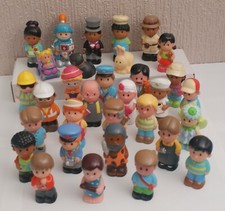 Happyland Figures.Please choose from menu.From £1.90 each. Any amount same post