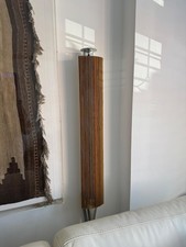 Bang & Olufsen BeoLab 18 Siver Oak With Wall Bracket