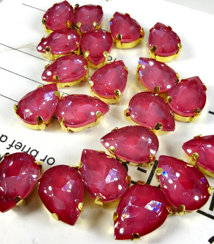 20pcs opal red teardrop glass - opal,