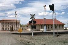 (Lot 2550-A  Set of 16) UNION PACIFIC STATION Slides