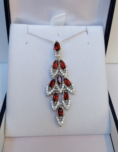 Garnet and zircon waterfall - zircon,