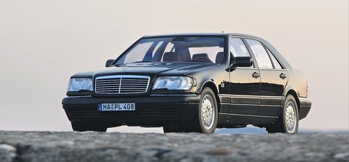 1996 mercedes benz s600 - 1:18,