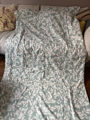 Pre used curtains - pre-used,