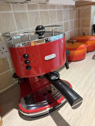 Delonghi espresso machine red - delonghi,