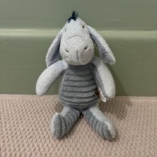 Disney CLASSIC POOH EEYORE 9"