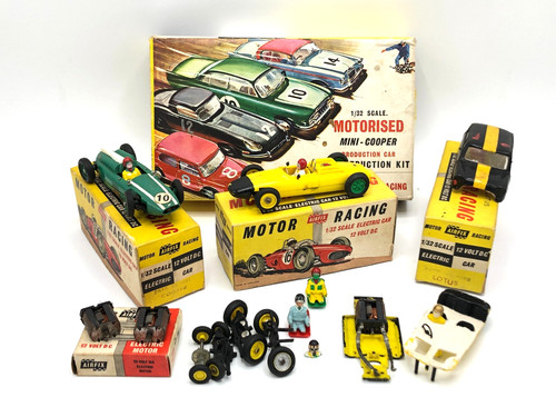 Airfix mrrc slot cars - 1/32,
