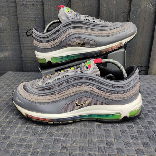 Nike air max evolution of - nike,