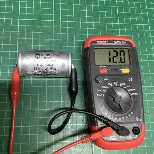 Hunts 8uf 250v - 8uf, vintage