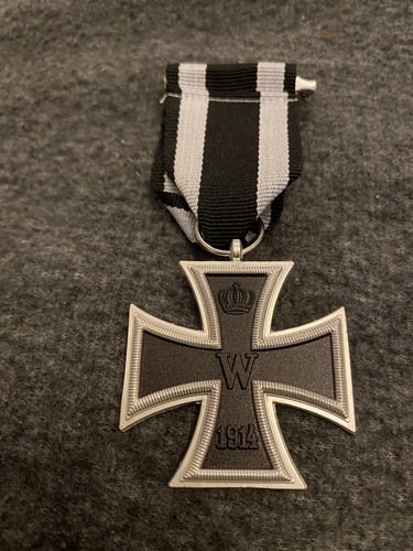 Iron cross medal - ,