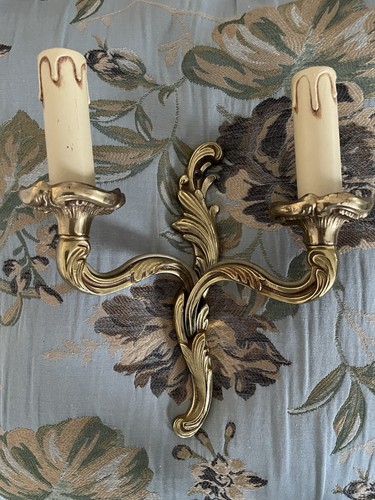 Vintage french ornate arm - 2,