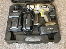 TITAN 18v Cordless Combi Hammer Drill TTI669COM 