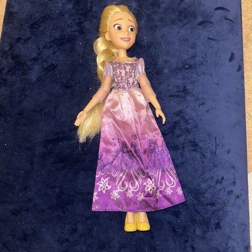 Disney rapunzel fashion doll - rapunzel,