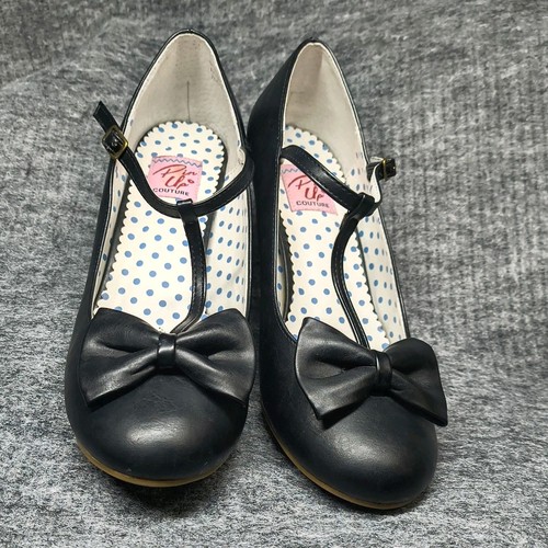 Women pin couture black - up,