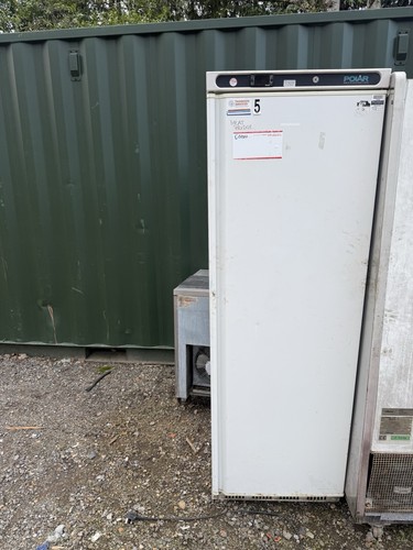 Polar 614 commercial fridge - cd,