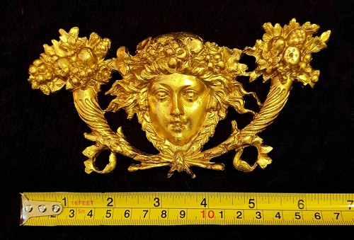 Decorative face moulding - decorative,