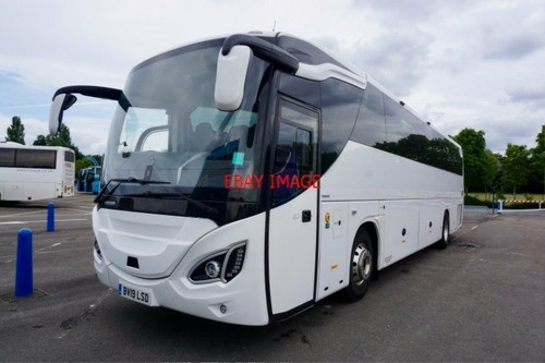 Photo swallow volvo b11r - ,