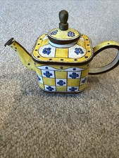 Trade Aid Miniature Enamel