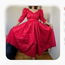 Vintage 1980s LAURA ASHLEY Red