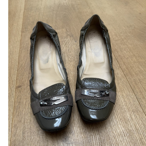 Tod olive patent - olive, &