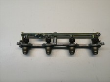 secondary upper injectors rail