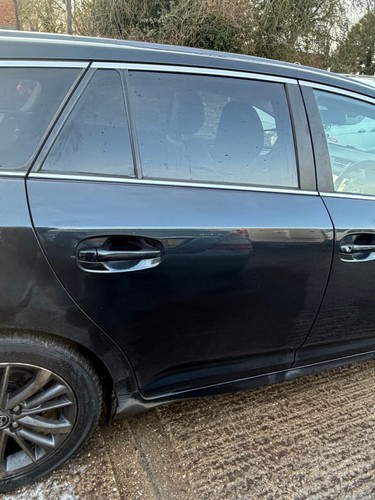 2016 toyota avensis - avensis, estate