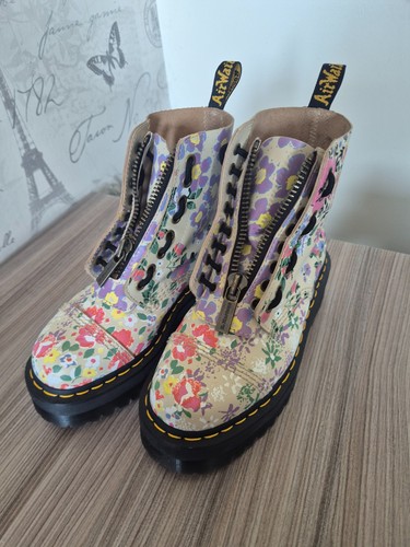 Flowery martens size 5 - flowery,