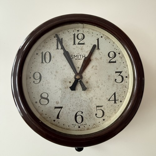 Smiths day bakelite clock - bakelite,